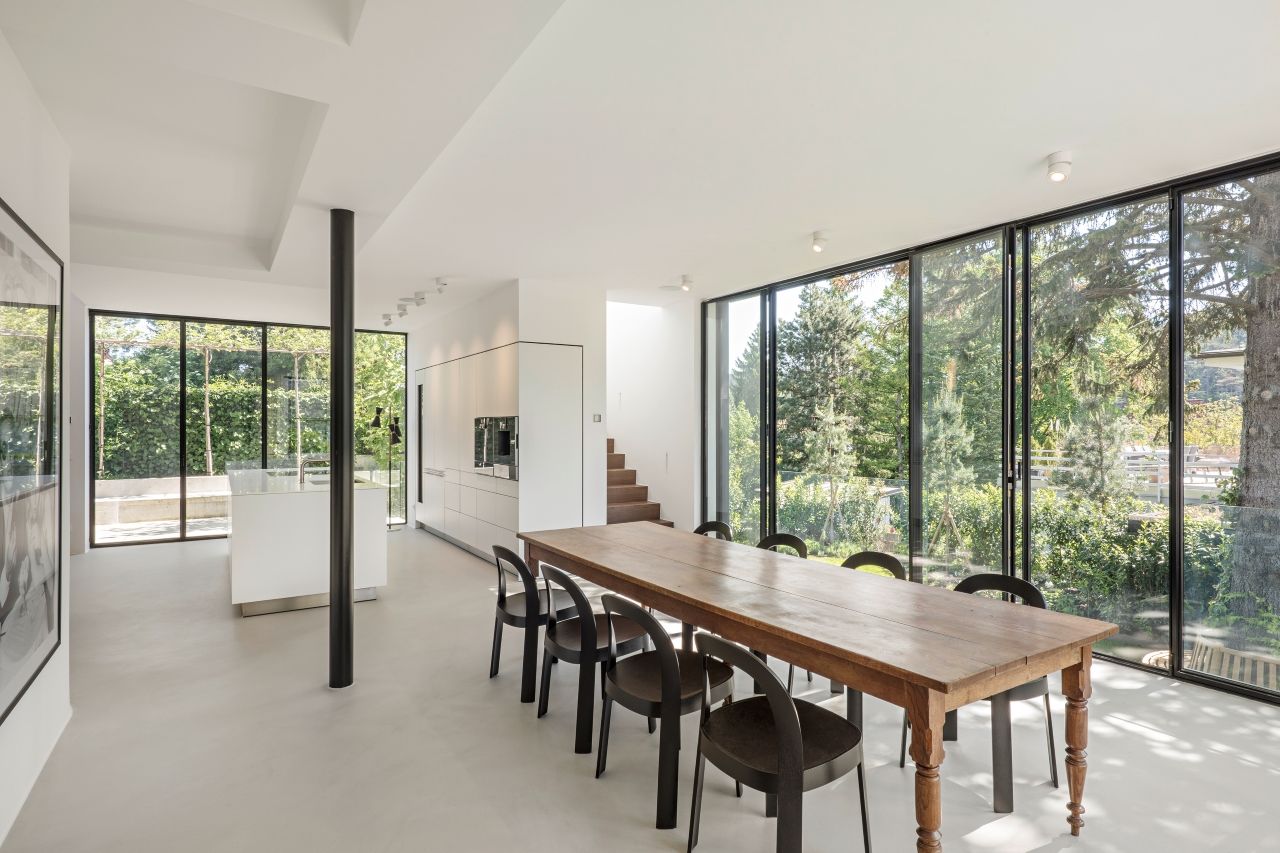 © Hertha Hurnaus, Loftfenster-Lofttüren