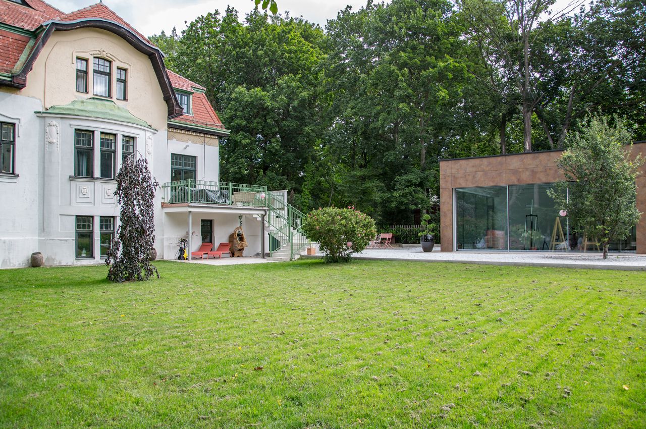 Livingbox Moderner Wintergarten 