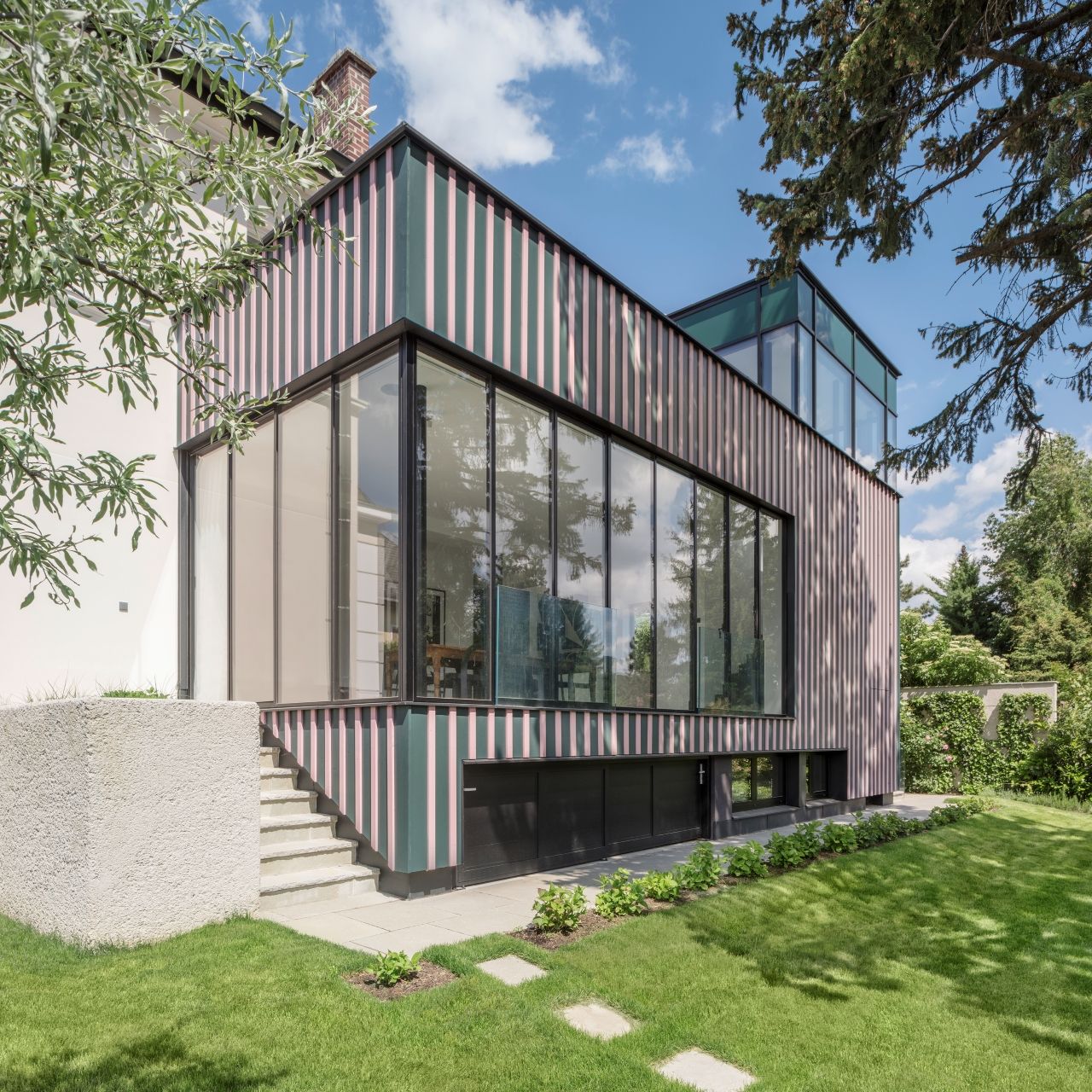 © Hertha Hurnaus, Loftfenster-Lofttüren